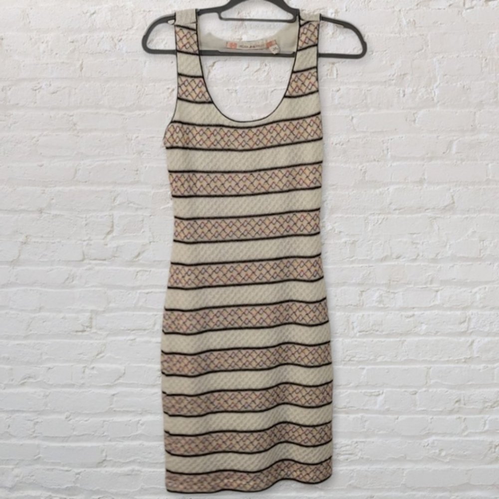 chelsea and violet threaded yarn crochet overlay bodycon dress size S